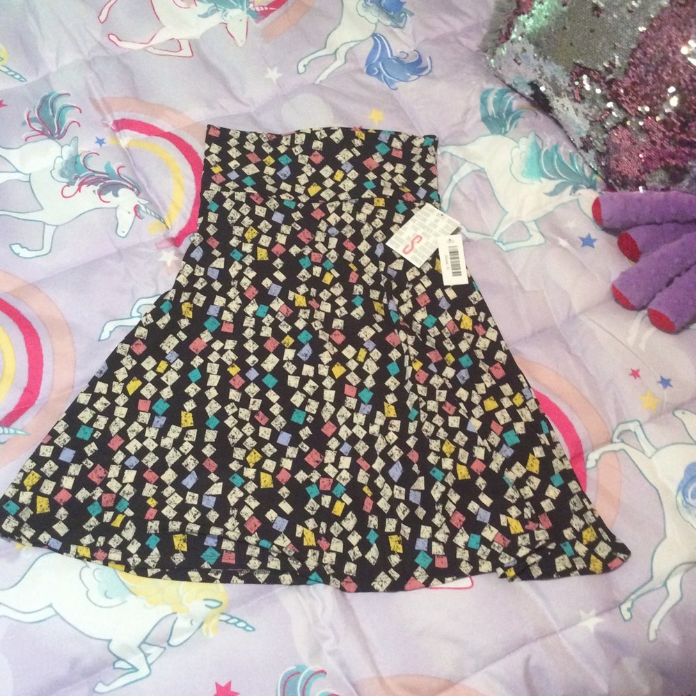 LulaRoe Azure skirt NWT small